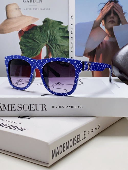 ルイヴィトンサングラス正面デザイン